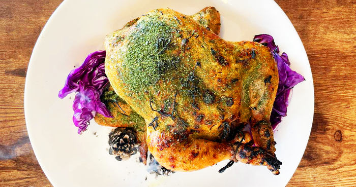 岩手産清流鶏を使用した本格クリスマスチキン