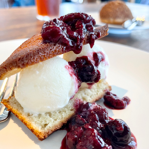 ミックスベリーアイスフィナンシェサンド　