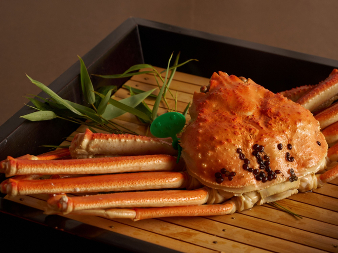 幻といわれる間人蟹付きコースも人気