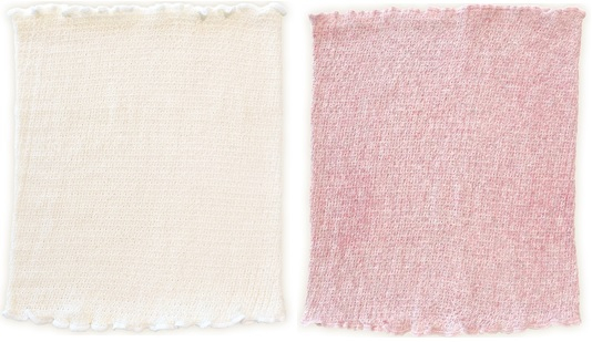 きなり（左）、コスモス（右）