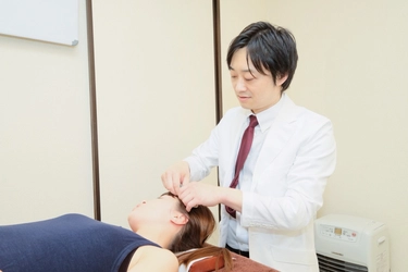 睡眠時間より「休めた感覚」を　 澤田鍼灸院、睡眠・自律神経の不調に向き合う鍼灸施術を発表