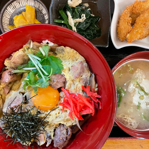 料亭の親子丼950円
