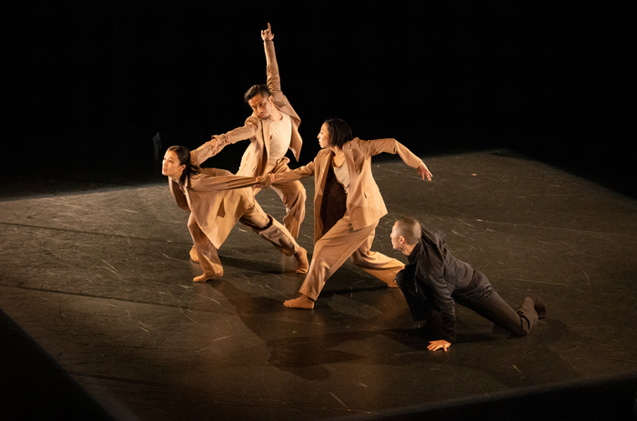 パフォーミングアーツ・セレクション『When will we ever learn?』提供:Dance Base Yokohama &copy; Naoshi HATORI