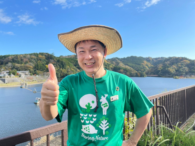 自然体験専任スタッフ「みどりマン」と思いっきり遊ぼう！！