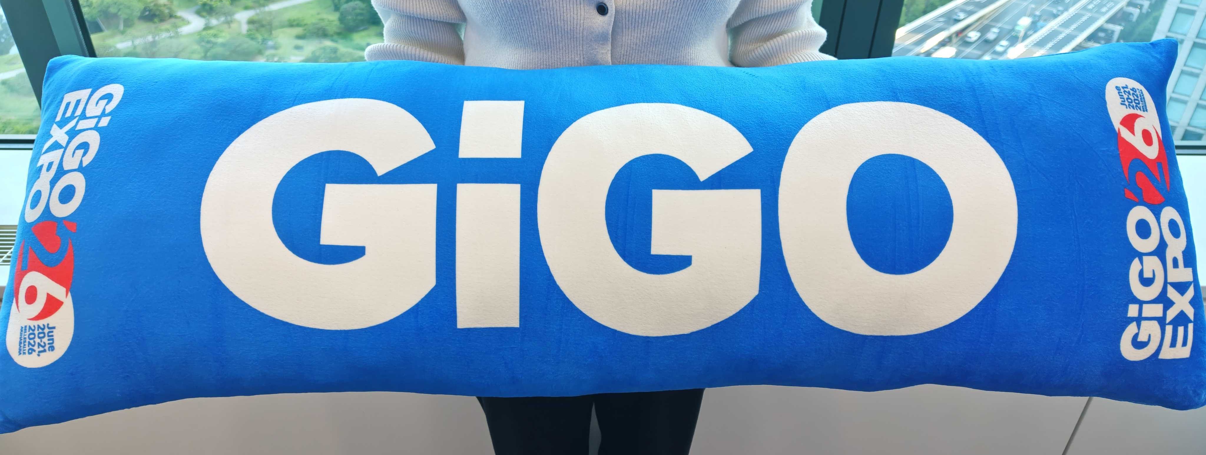 ▲GiGO EXPO 2026限定ロングクッション