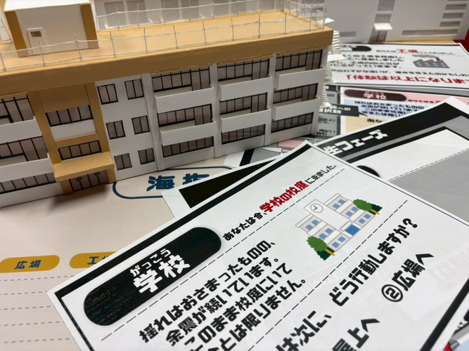 「記憶と選択」：来場者が「住民」として避難の過程を疑似体験するインタラクティブ作品