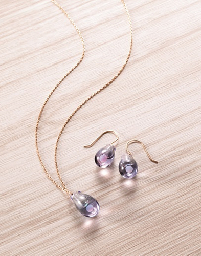 アロマネックレス・アロマフックピアス