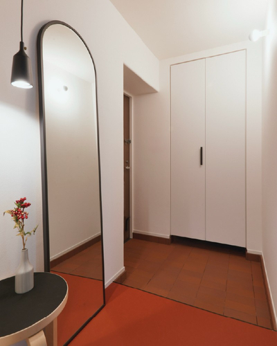 タイル（床）：「アベニュー」NUR-190-A-53　施工 ホームテック株式会社エントリエ