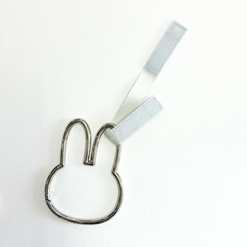 ミッフィーのカー用品