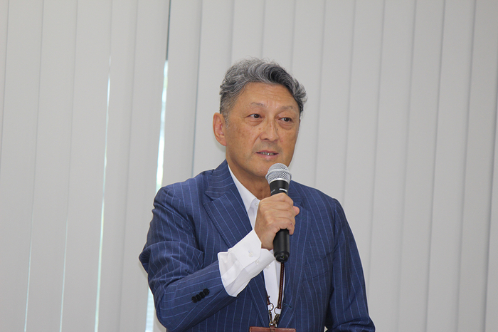 「魚は自分たちでつくっていく時代」と話す伊藤社長