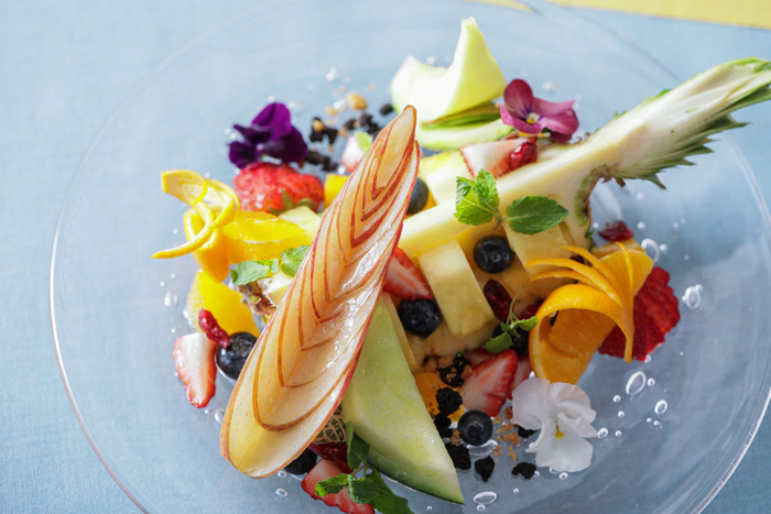 ▲季節のフルーツ盛り（＋2,800円）