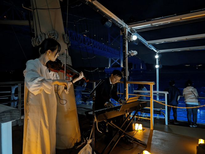 プロの音楽家による生演奏