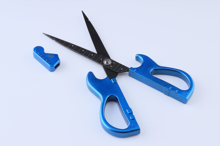 ギターハサミ&ldquo;Seki Sound&rdquo;メタリックブルーモデル(2)