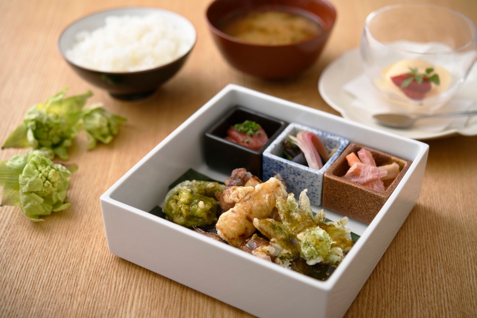 ランチ 森の恵みふきのとう御膳(1980円)