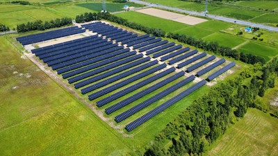 写真1：美唄市茶志内太陽光発電所