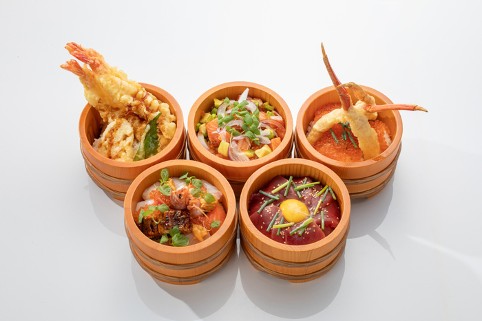 海鮮食堂 名物『海鮮オーケストラ丼』