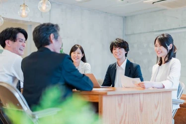 Z世代の内定者が企業に求める「透明性」とは？内定辞退・入社後ギャップを防ぐコミュニケーション