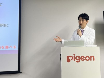 講演の様子　有光医師