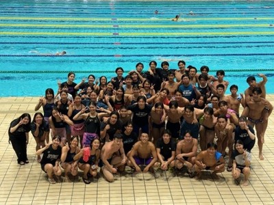 近畿大学体育会水上競技部の学生