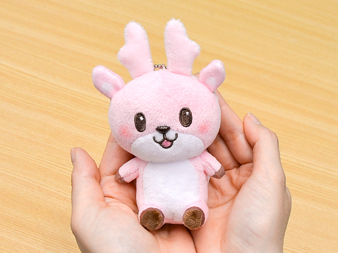『イワシカちゃんぬいぐるみマスコット』使用イメージ(手のり)