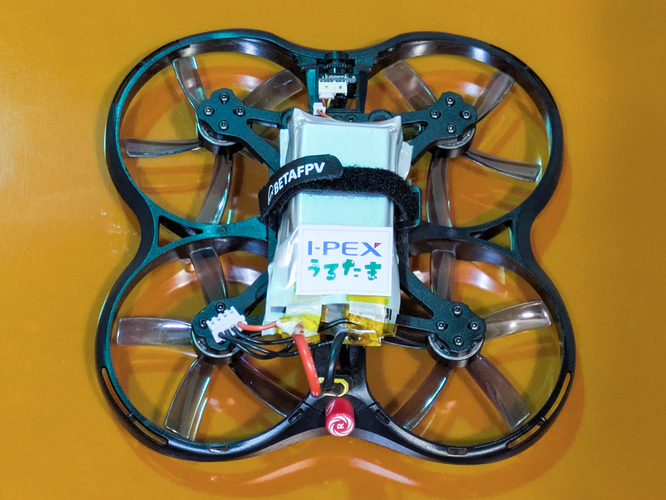 飛行テストで使用したマイクロドローン