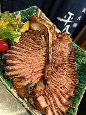 1キロ越えのTボーンステーキ