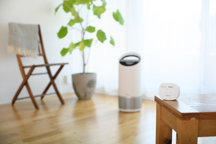 本体と離れた場所の空気の汚れを測定するユニークな機能センサーポッド