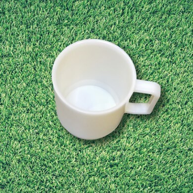 100%植物由来の生分解性樹脂でできたコップ