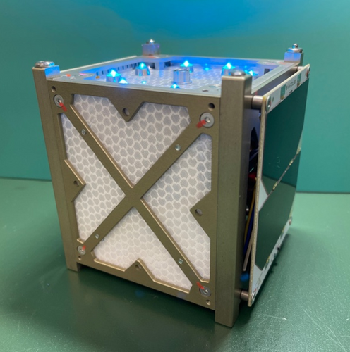 超小型人工衛星「宇宙マグロ1号(SpaceTuna1)」