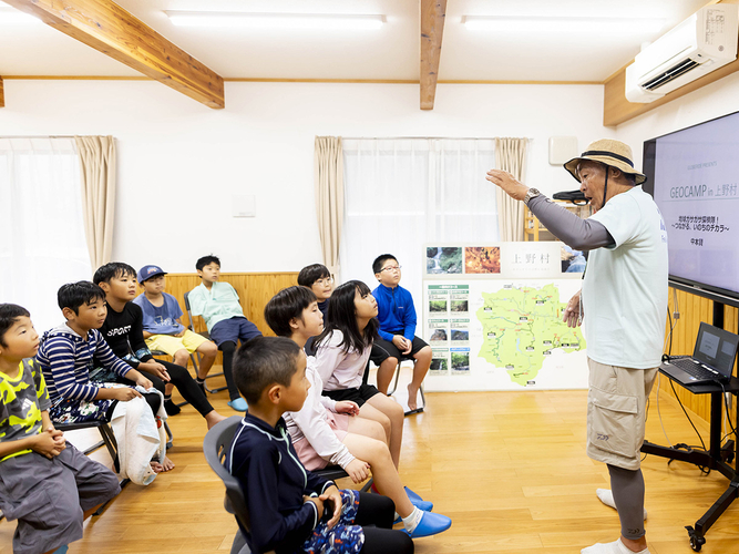 中本氏による川遊び講演_1