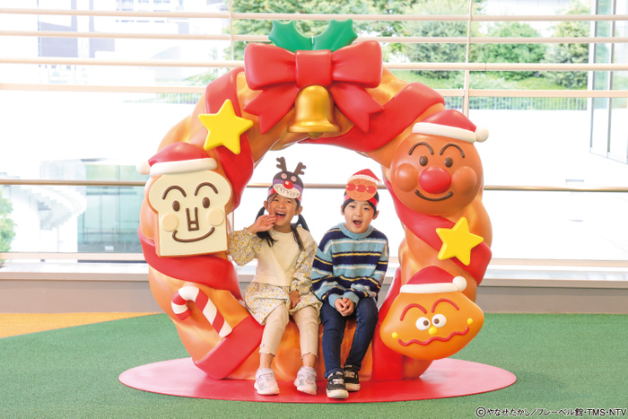 クリスマス装飾とフォトスポット※画像はイメージです