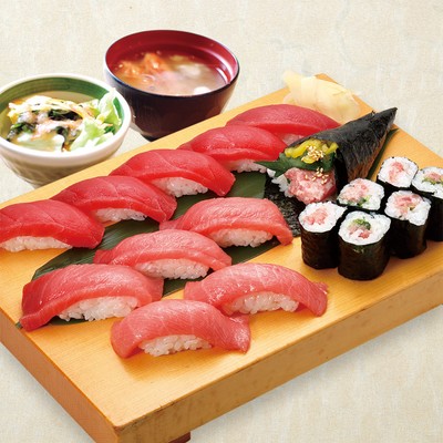最強本まぐろセット通常¥3,480(税込)→半額¥1,740(税込)