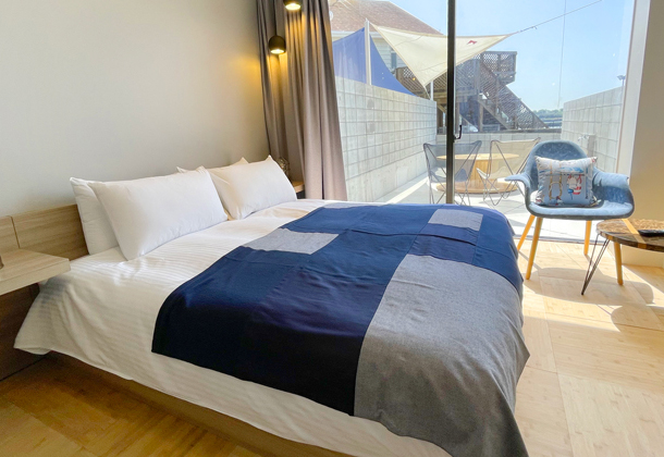 テラス付きルーム ダブル／ツイン