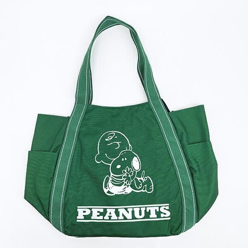 スヌーピーのバッグ