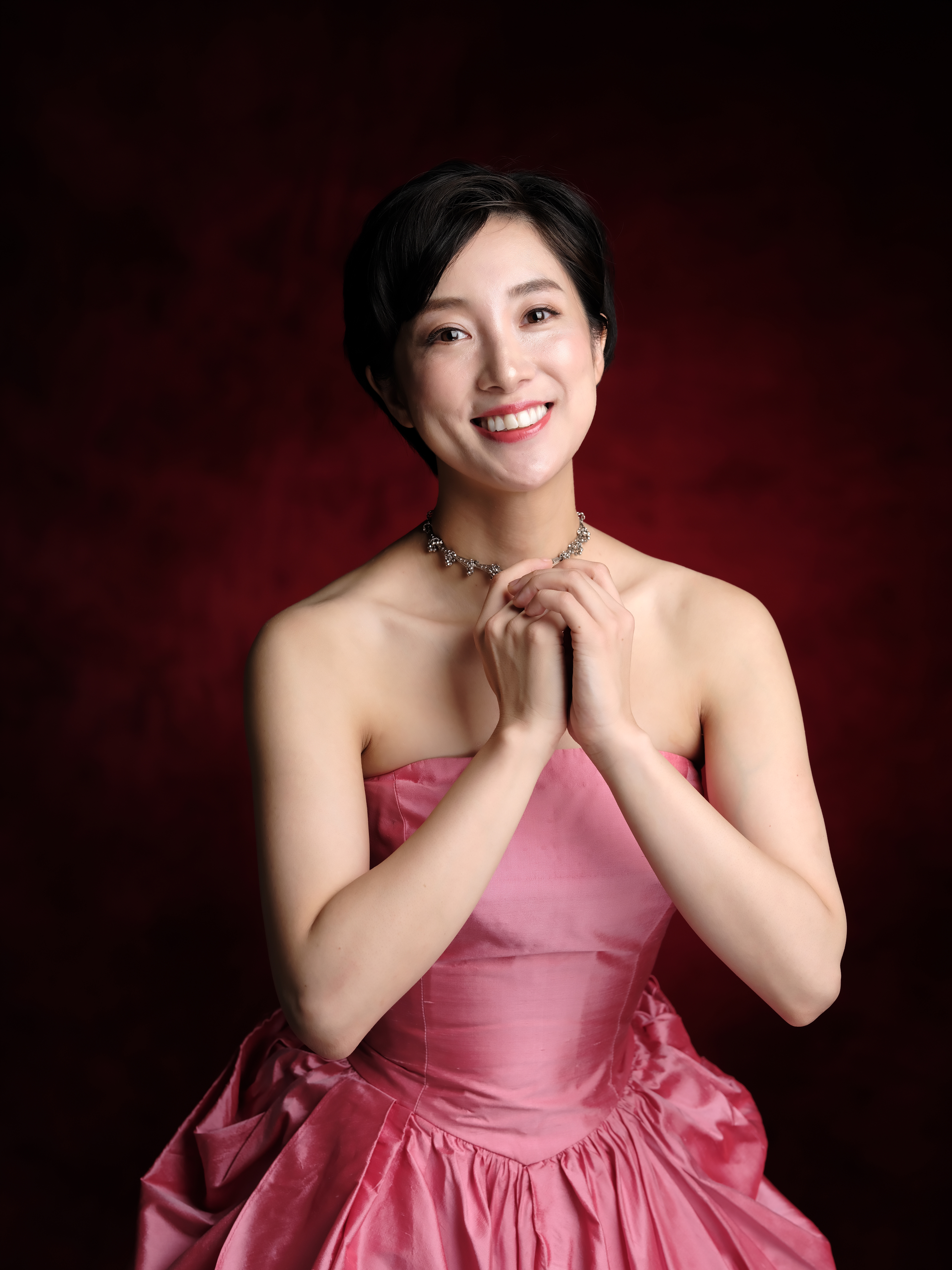 ソプラノ独唱：鶫 真⾐