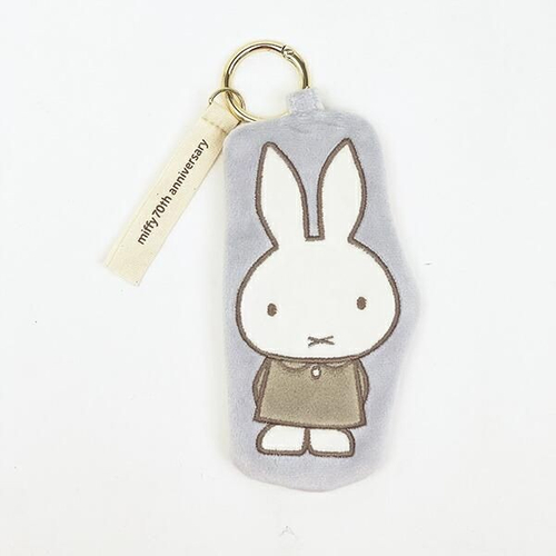 ミッフィーのダイカットポーチ