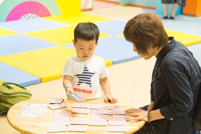 「ダンボールミックス えあわせあそび」