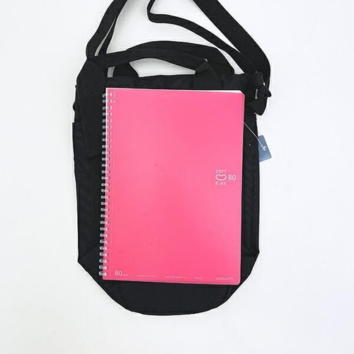 スヌーピーのバッグ