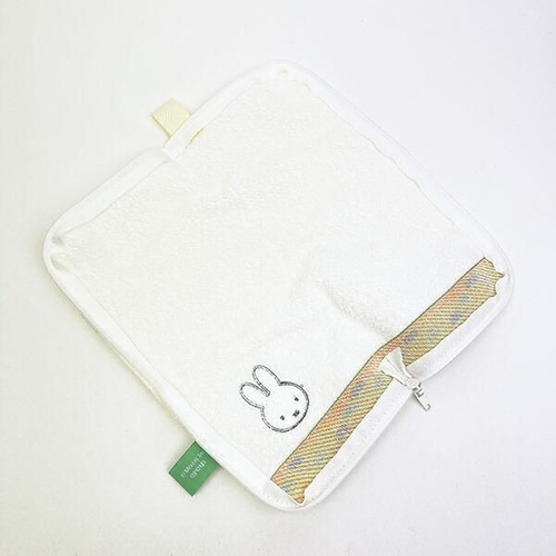 ミッフィーのどっとポーチ