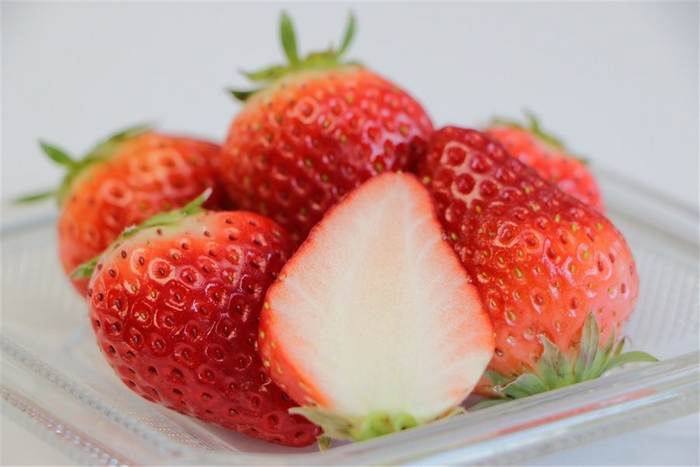 ぎふの苺「華かがり」