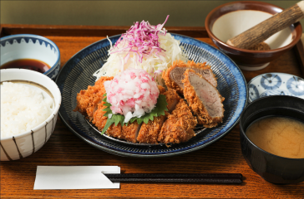 とん久