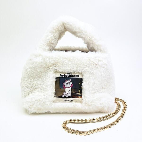 ACCOMMODEコラボマリーグッズ