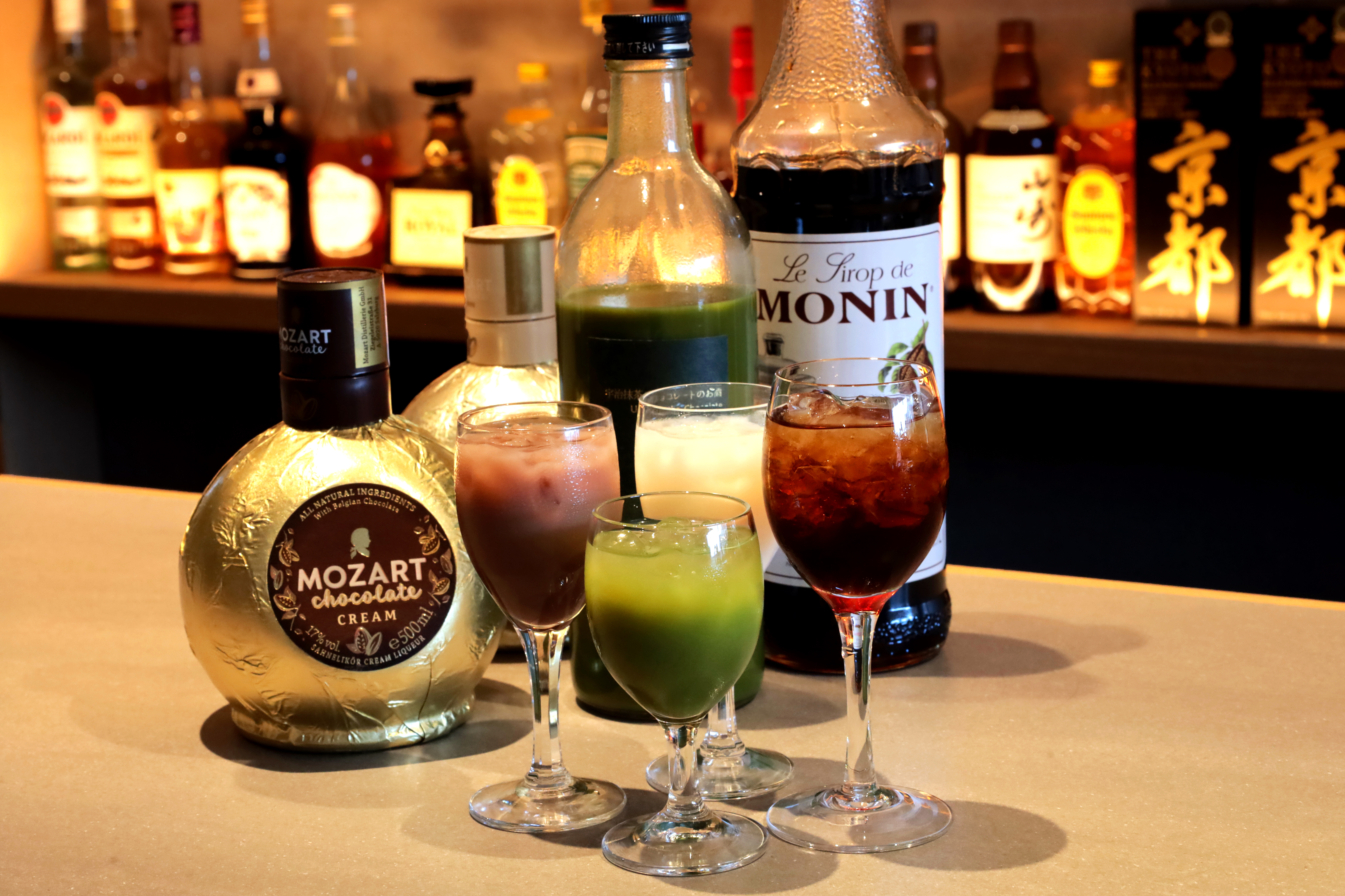 チョコレートカクテル　ロック