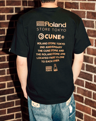 Roland Store Tokyo &times; CUNE T-Shirt (BLACK)背面