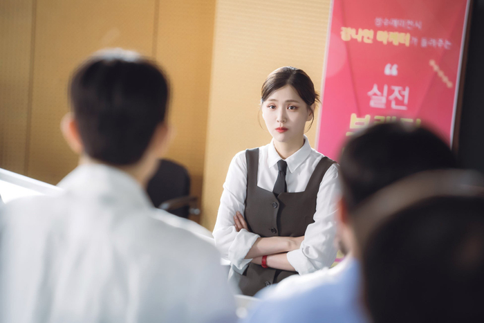 「ブランディングイン聖水洞」&copy;STUDIO X+U, STUDIO VPLUS. All Rights Reserved.