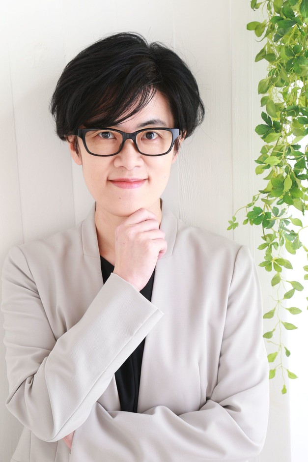 藤原千秋さん
