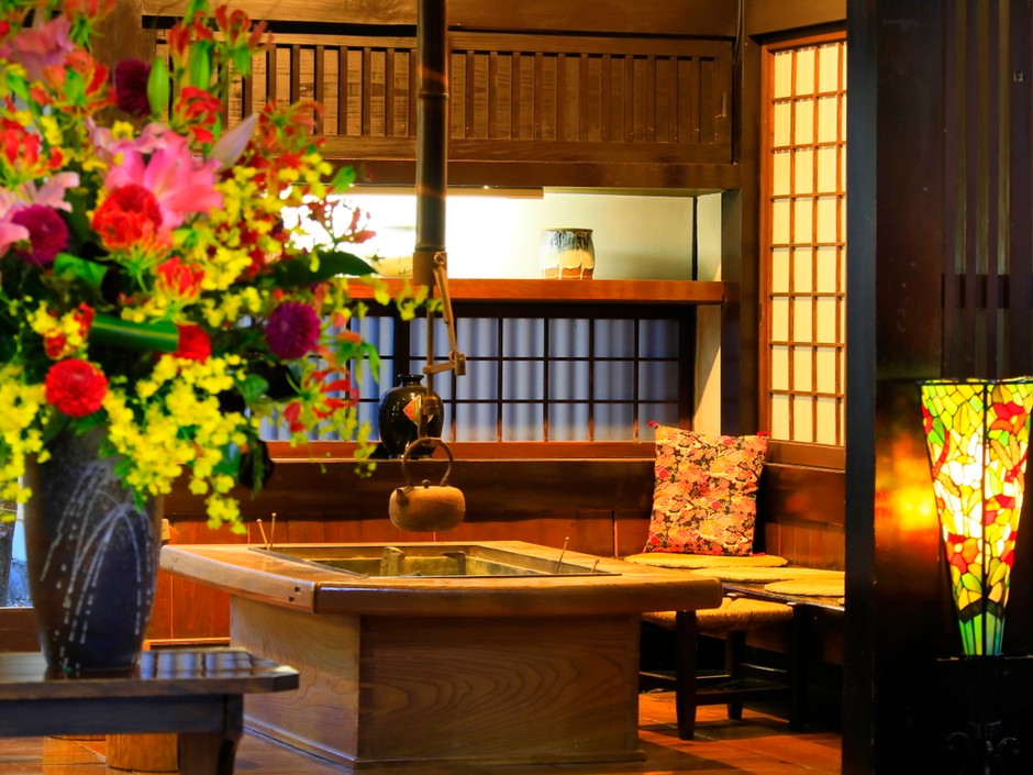 陶芸家 河井寛次郎ゆかりの宿へようこそ
