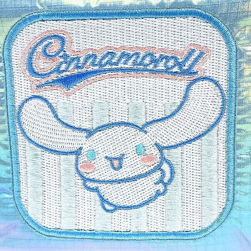 サンリオスクエアポーチ