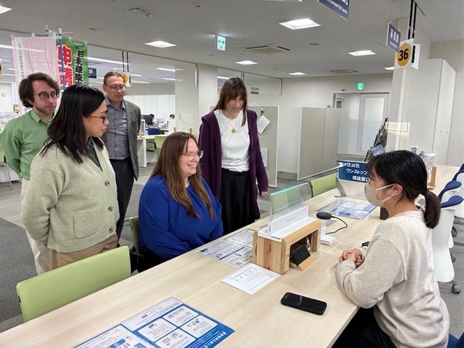 外国人相談窓口(企画課にて)