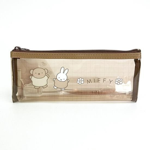ミッフィーの旅行に便利なポーチ
